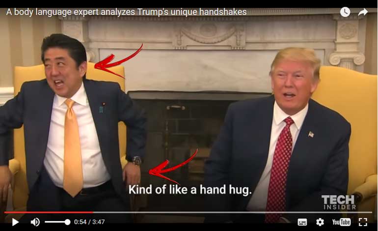 donald-trump-aperto-mao-linguagem-corporal-ibralc-1
