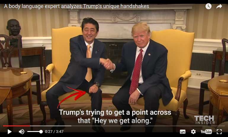 donald-trump-aperto-mao-linguagem-corporal-ibralc