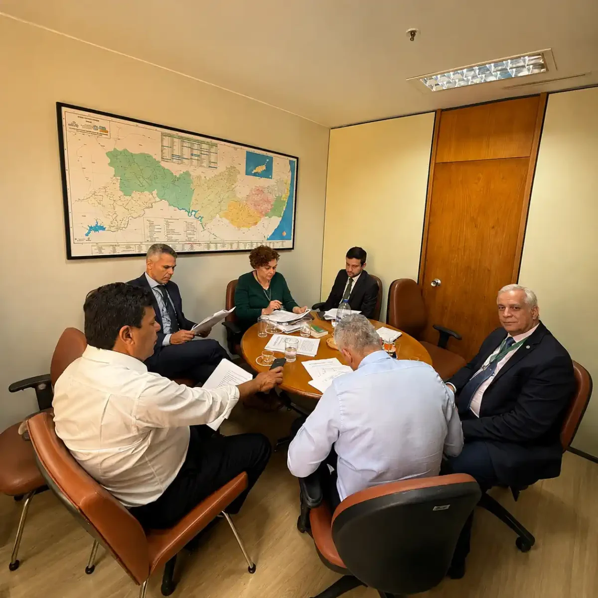 Reunião de trabalho da PEC 18/25